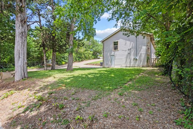 1303 Arizona Avenue, Dallas, TX 75216