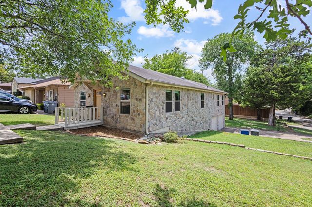 1303 Arizona Avenue, Dallas, TX 75216