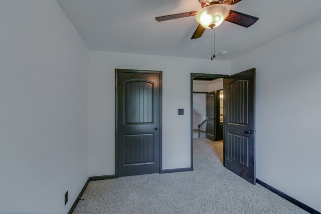 1385 Mountain Way, Clarksville, TN 37043