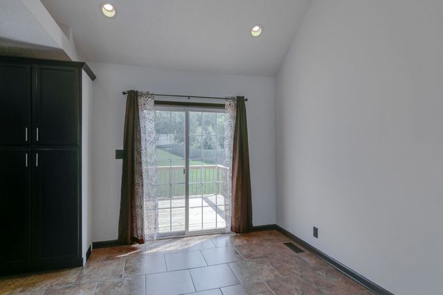 1385 Mountain Way, Clarksville, TN 37043