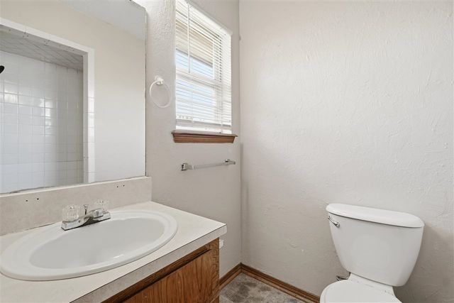 6008 SW Brookline Ave, Lawton, OK 73505