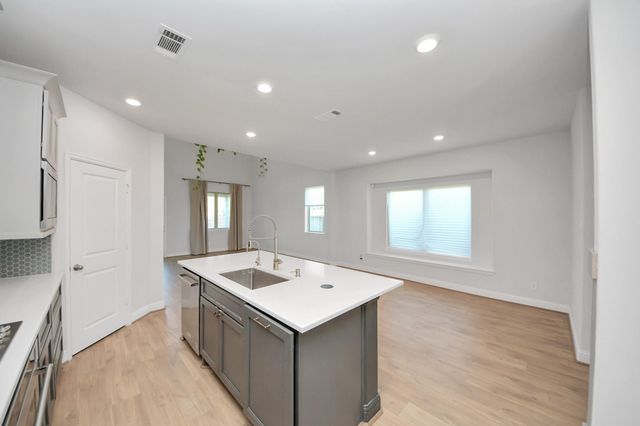 4251 Colony Lane, Missouri City, TX 77459