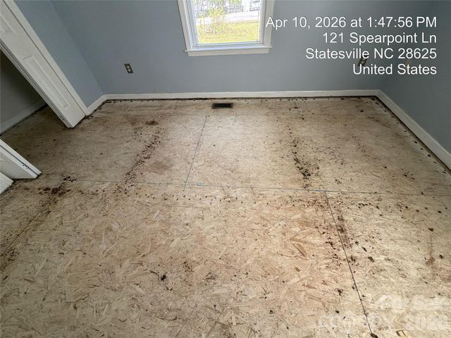 121 Spearpoint Lane 13, Statesville, NC 28625