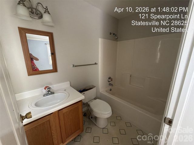 121 Spearpoint Lane 13, Statesville, NC 28625