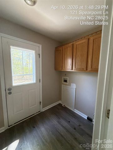 121 Spearpoint Lane 13, Statesville, NC 28625