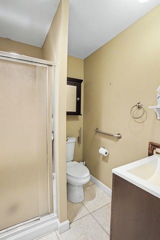 521 Rust Park Drive, Grand Blanc, MI 48439