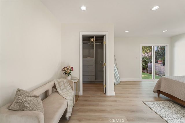 7272 W 90th Street, Los Angeles, CA 90045