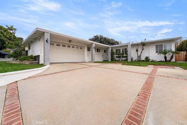 7272 W 90th Street, Los Angeles, CA 90045