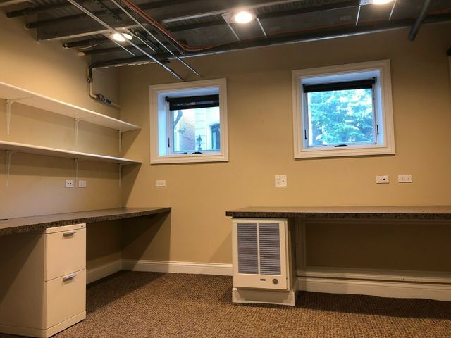 1727 N Burling Street, Chicago, IL 60614