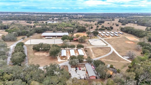 422 E MCCORMICK ROAD, Apopka, FL 32703