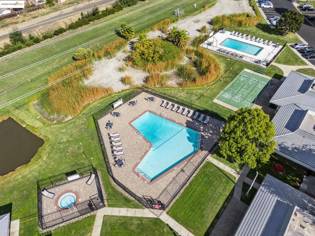 79 Delta Grn, Fremont, CA 94538