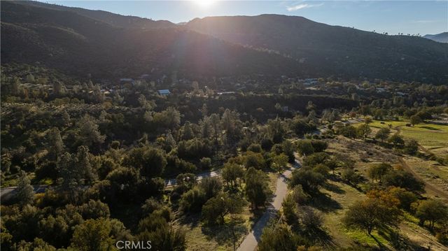 967 Bodfish Canyon, Bodfish, CA 93205