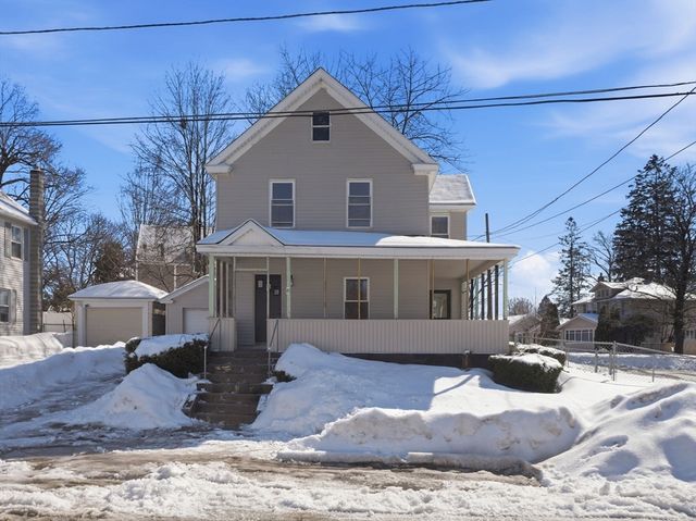 47 Hale St, Leominster, MA 01453