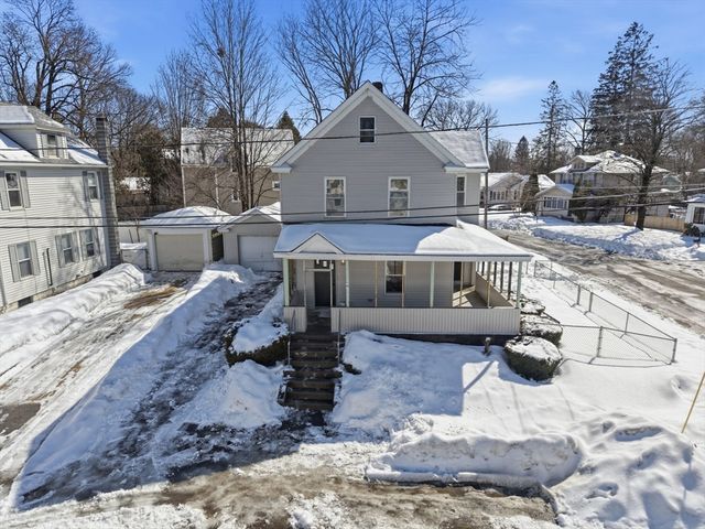 47 Hale St, Leominster, MA 01453