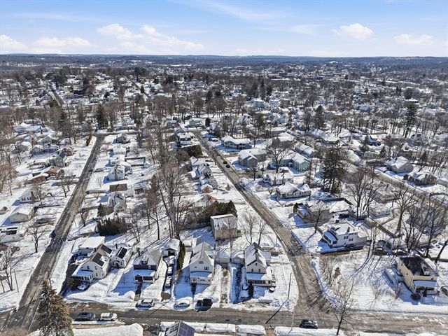 47 Hale St, Leominster, MA 01453