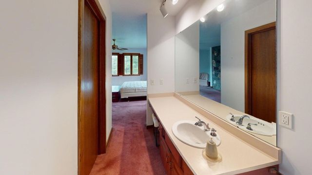 251 WOLF POINT Drive, Erie, PA 16505