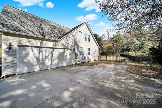 419 Kinsey Creek Court, Rock Hill, SC 29730