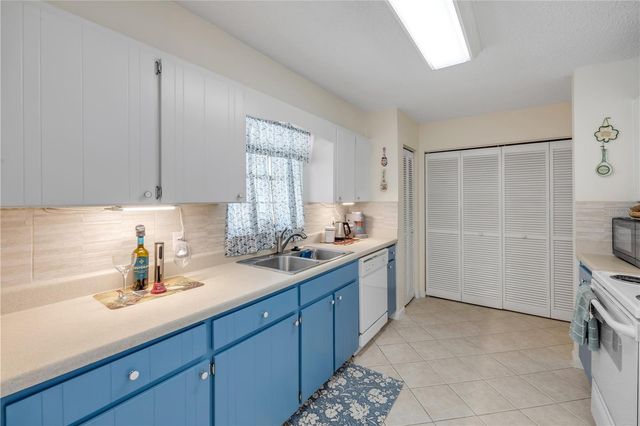 2321 VISTA PALM DRIVE, Edgewater, FL 32141