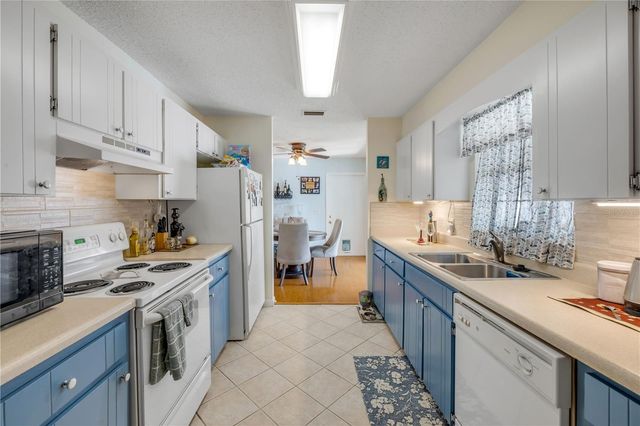 2321 VISTA PALM DRIVE, Edgewater, FL 32141