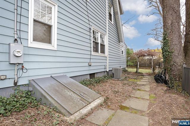 99 Beech Street, Westwood, NJ 07675