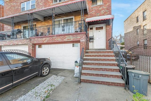 4227 Baychester Avenue, Bronx, NY 10466