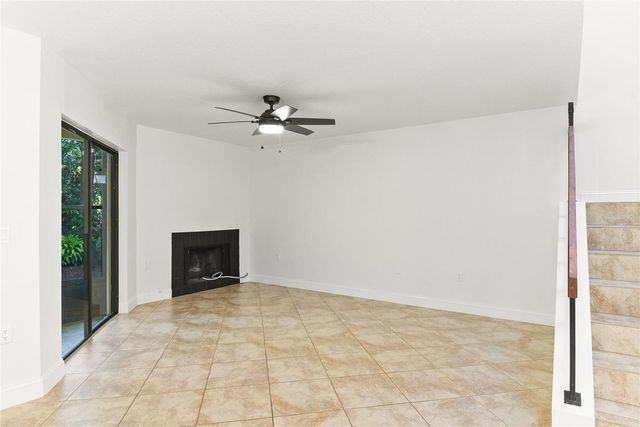 1933 SAINT ANDREWS PLACE 1933, Longwood, FL 32779