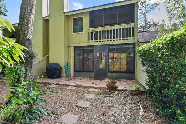 1933 SAINT ANDREWS PLACE 1933, Longwood, FL 32779