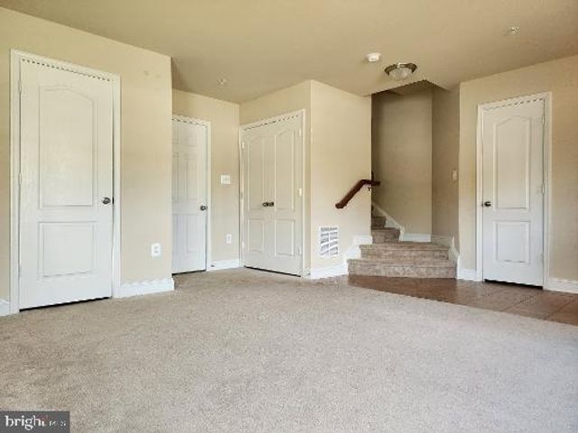22623 SWEETSPIRE DR, Clarksburg, MD 20871
