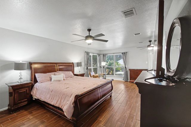 3801 Quail Run, Granbury, TX 76049