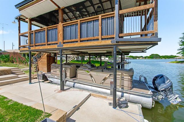 3801 Quail Run, Granbury, TX 76049