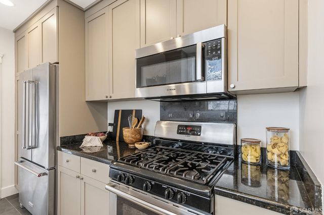 146 Beaver Street, San Francisco, CA 94114