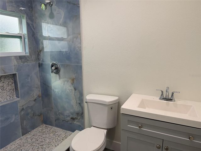 3319 12TH STREET COURT E, Bradenton, FL 34208
