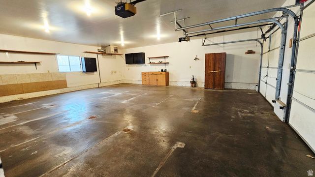 1084 W 2000 N, Vernal, UT 84078