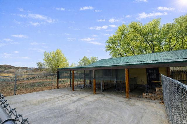 1084 W 2000 N, Vernal, UT 84078