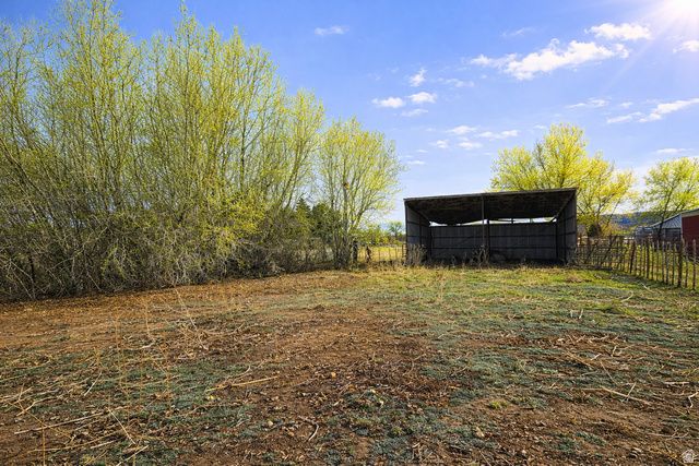 1084 W 2000 N, Vernal, UT 84078