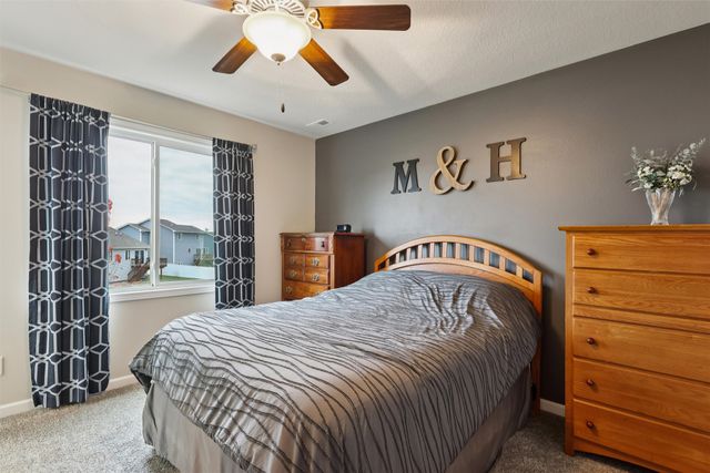 2812 NW 23rd Street, Ankeny, IA 50023