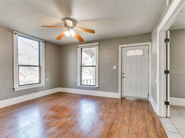 521 N 11th Street, Guthrie, OK 73044