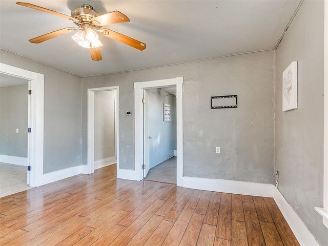 521 N 11th Street, Guthrie, OK 73044