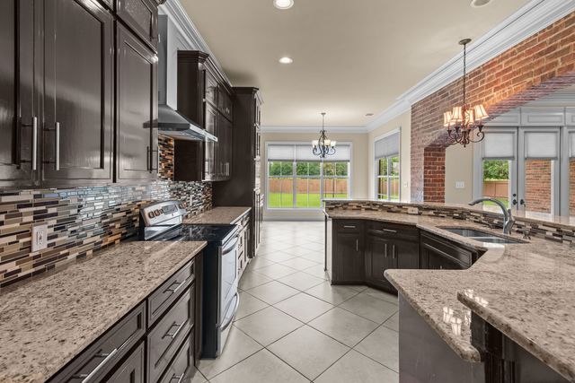 609 Parlange Circle, Shreveport, LA 71115