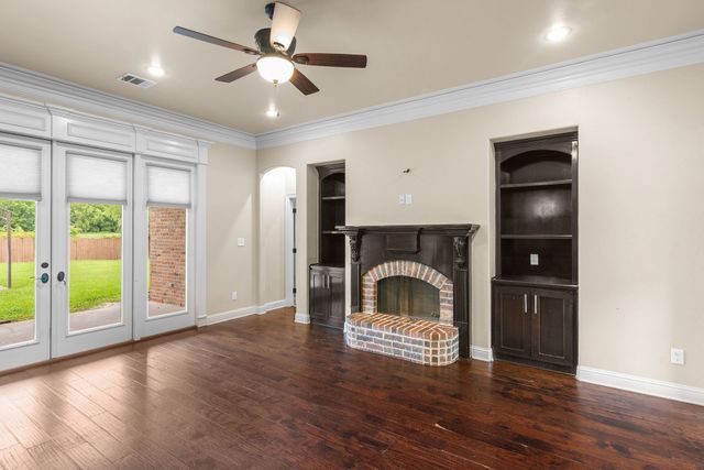 609 Parlange Circle, Shreveport, LA 71115