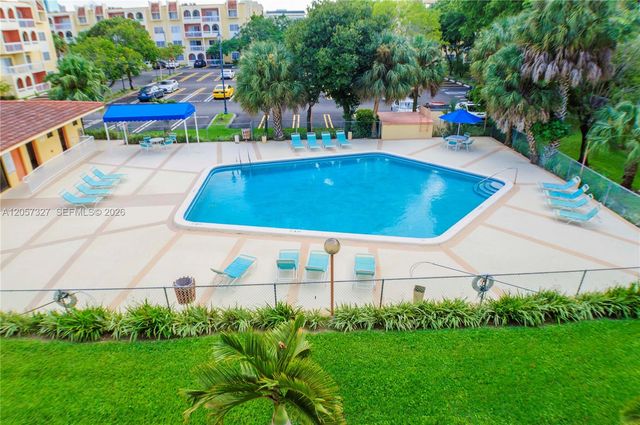 7730 Camino Real F 406 F 406, Miami, FL 33143