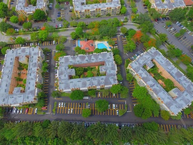 7730 Camino Real F 406 F 406, Miami, FL 33143