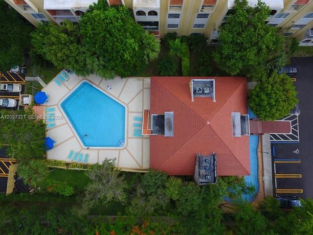 7730 Camino Real F 406 F 406, Miami, FL 33143