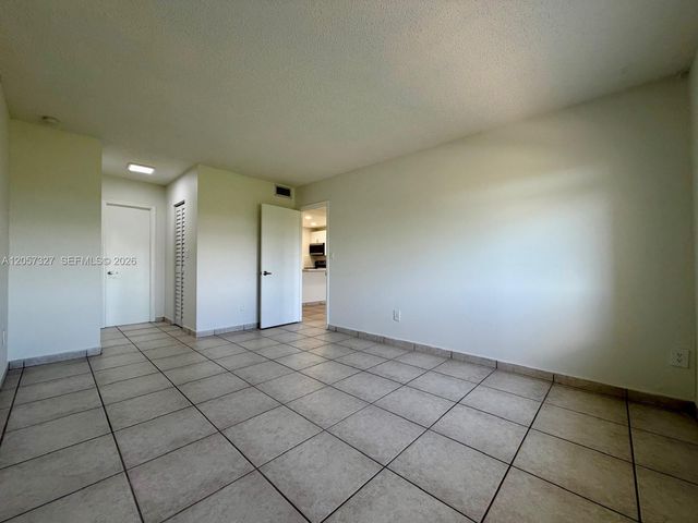 7730 Camino Real F 406 F 406, Miami, FL 33143
