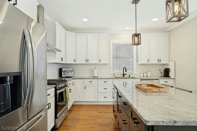 1928 Bartle Ave, Scotch Plains Twp., NJ 07076