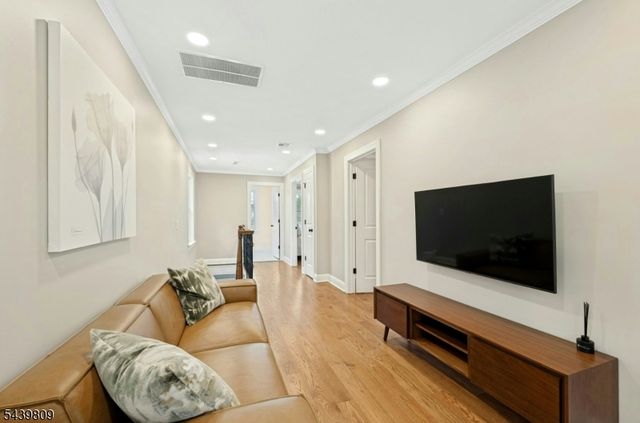 1928 Bartle Ave, Scotch Plains Twp., NJ 07076