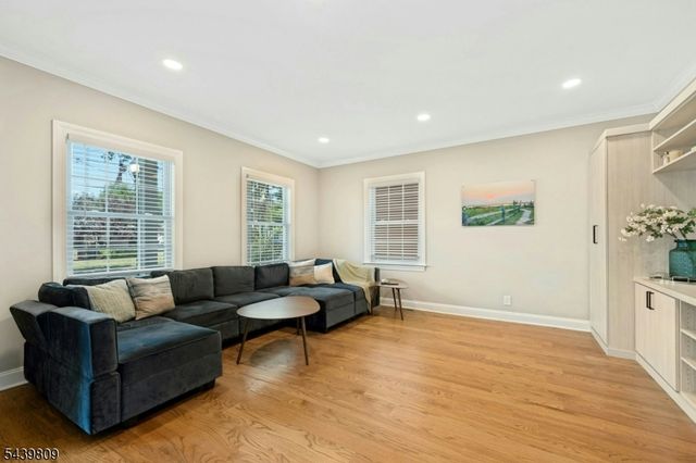 1928 Bartle Ave, Scotch Plains Twp., NJ 07076