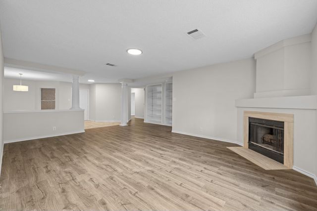 708 Justeford DR, Pflugerville, TX 78660