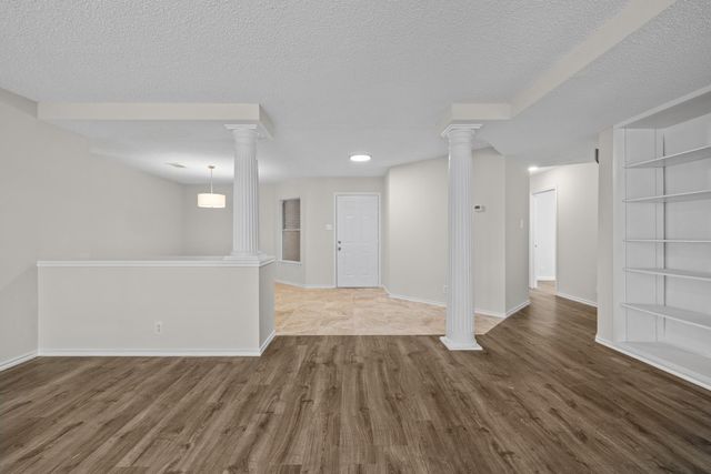 708 Justeford DR, Pflugerville, TX 78660