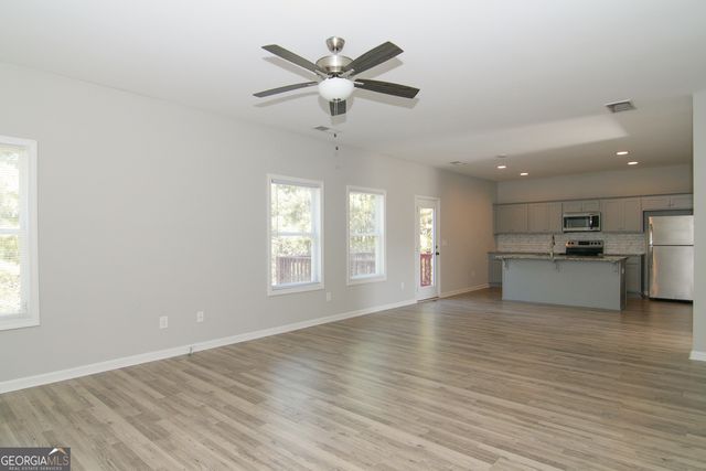 386 Springwater Way, Bremen, GA 30110